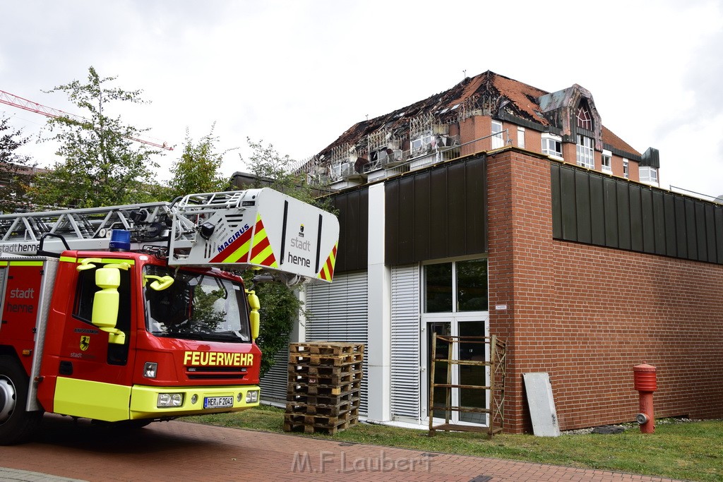 Grossbrand Uni Klinik Bergmannsheil Bochum P442.JPG - Miklos Laubert